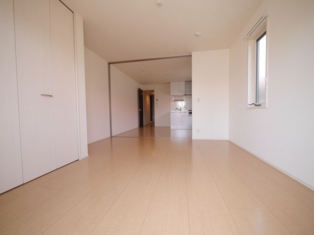 その他部屋・スペース　★7.3帖の開放感のある洋室です★