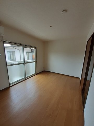 居室・リビング　内装です