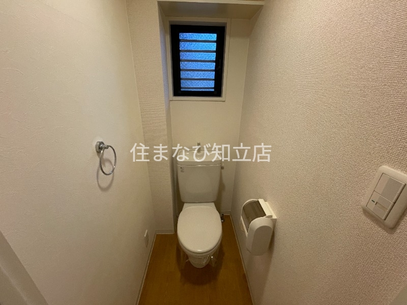 トイレ　同型タイプ