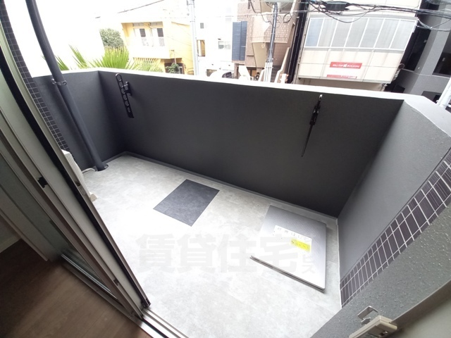 バルコニー　203号室写真