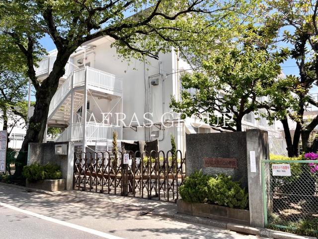 小学校　練馬区立豊玉東小学校（小学校）まで243m