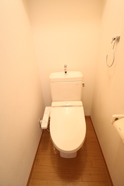 トイレ　※別室参考写真