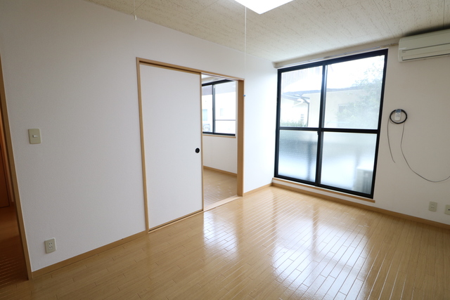 居室・リビング　※別室参考写真