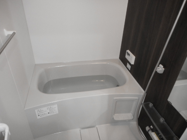 バス・シャワールーム　追焚と浴室乾燥機付き