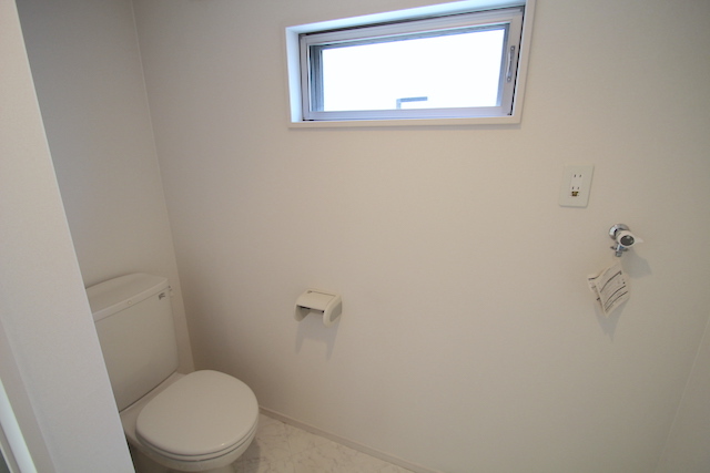 トイレ　ゆったりとした空間のトイレです