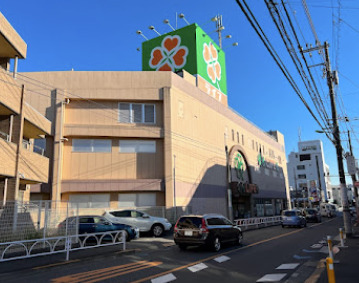 スーパー　ライフ経堂店（スーパー）まで525m