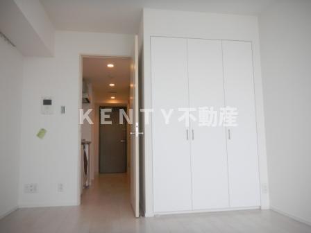 居室・リビング　居間です