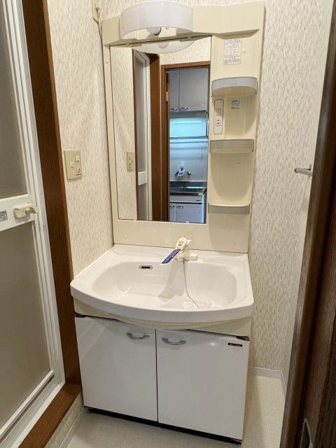 洗面設備　同仕様