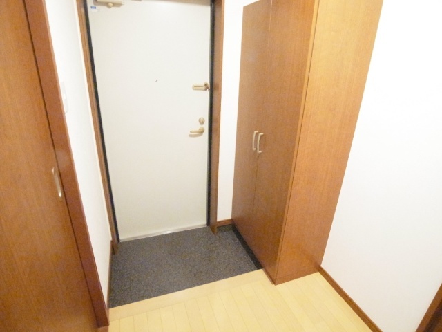 玄関　同型タイプ