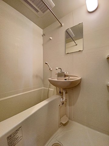 バス・シャワールーム　バス・トイレ別です