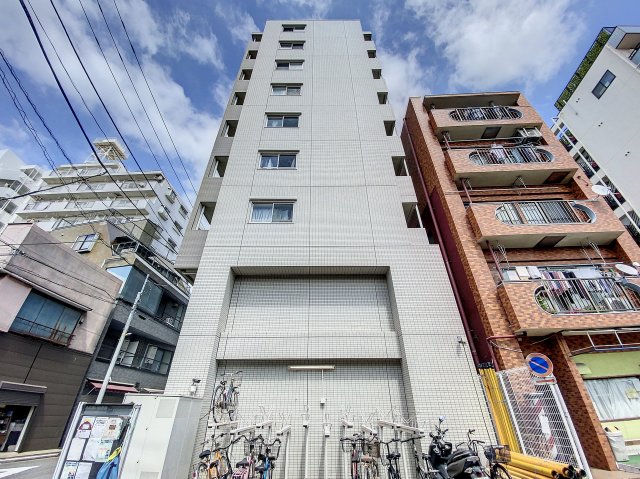 建物外観　京急鶴見駅より徒歩圏内のマンションです