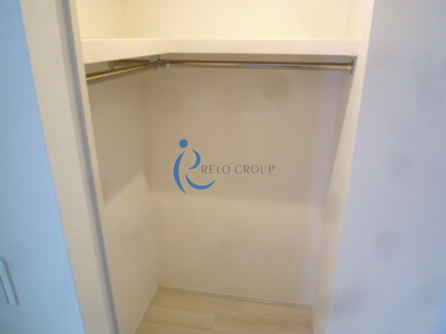 収納　同一物件の他部屋の写真をイメージとして使用しています