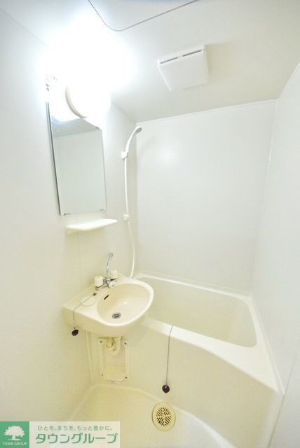 バス・シャワールーム　お部屋探しはタウンハウジング蘇我店にお任せ下さい♪