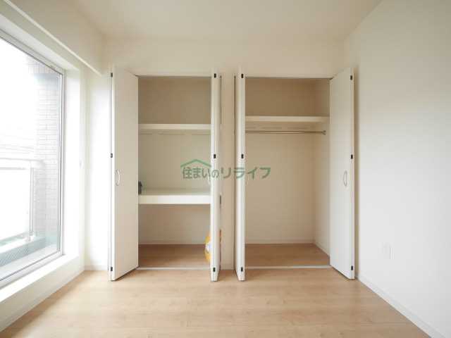 収納　別部屋の参考写真で御座います。