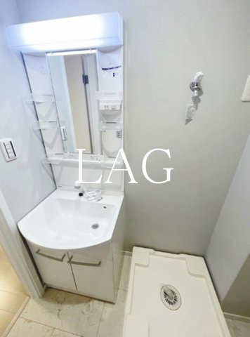 洗面設備　洗面台です。