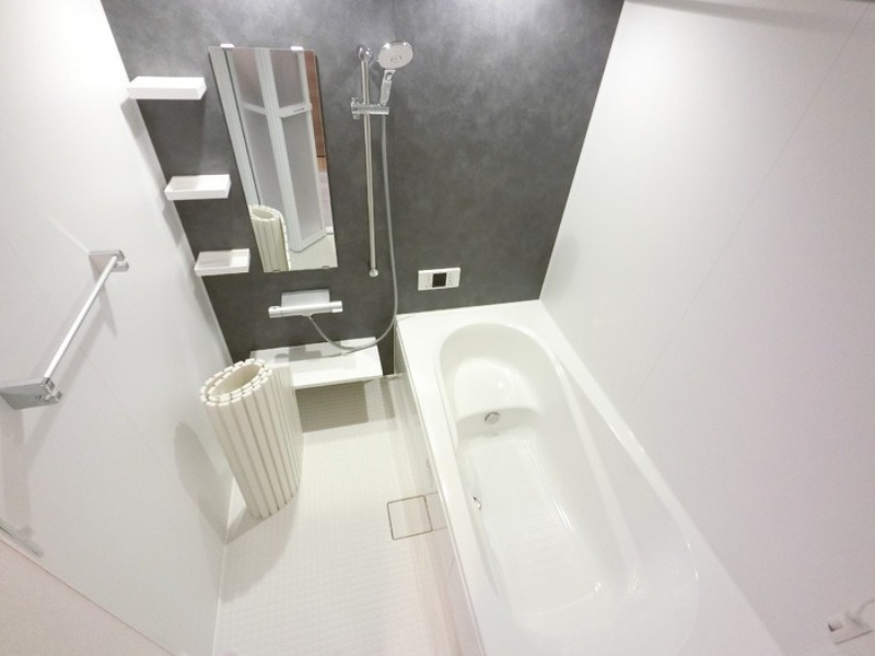 バス・シャワールーム　図面と現状に相違がある場合には現状を優先