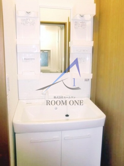 洗面設備　洗面台です。