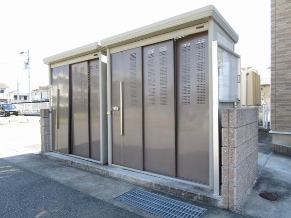 眺望　ゴミ置き場