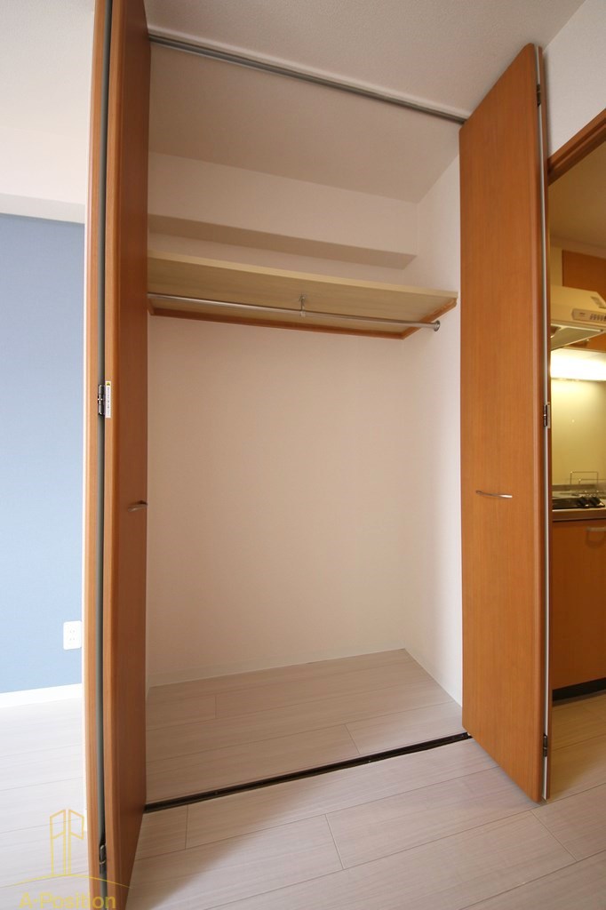 収納　ドミール谷町