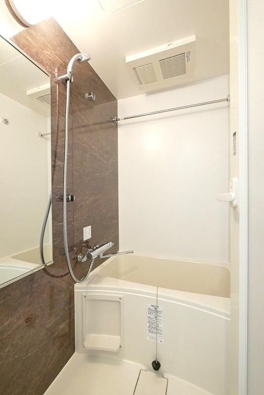 バス・シャワールーム　☆ゆったりくつろげるお風呂☆