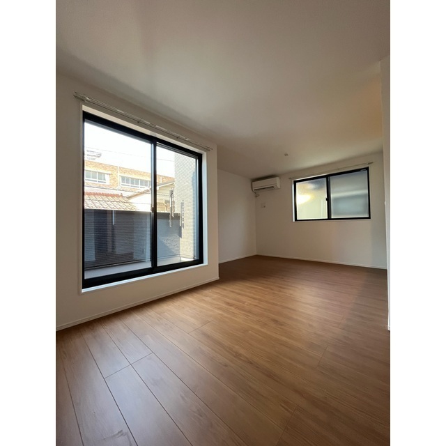 居室・リビング　２階