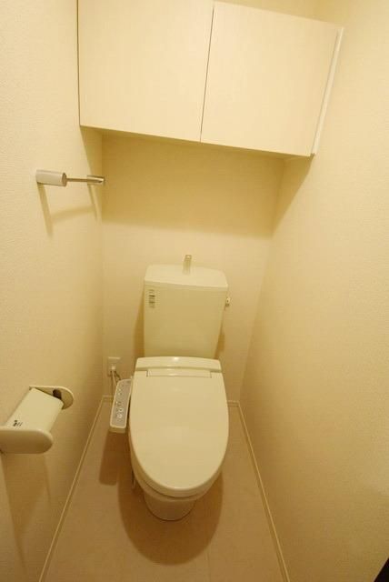 トイレ　★ウォシュレット付きの快適なトイレ★