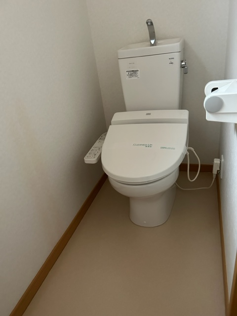 トイレ　清潔感のあるトイレです