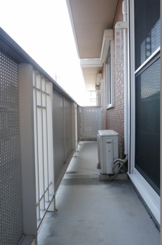 バルコニー　図面と現状に相違がある場合には現状を優先