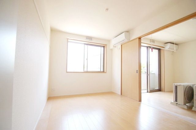 居室・リビング　★お部屋探しはタウンハウジング稲田堤店まで★