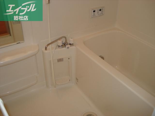 バス・シャワールーム　バス