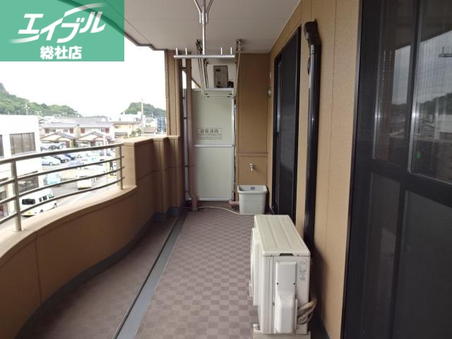 バルコニー　ベランダ