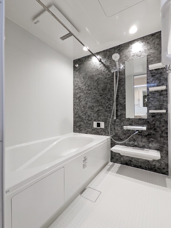 バス・シャワールーム　図面と現状に相違がある場合には現状を優先