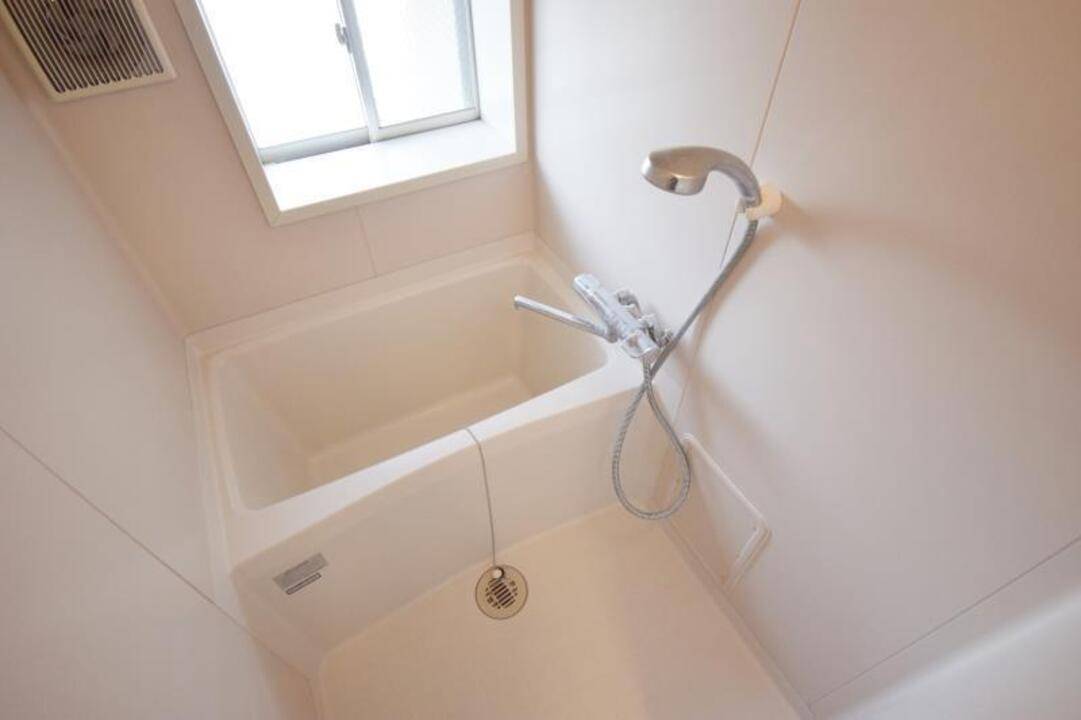 バス・シャワールーム　浴室