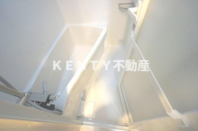 バス・シャワールーム　ゆったり過ごせるお風呂です