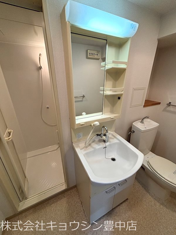 洗面設備　参考写真