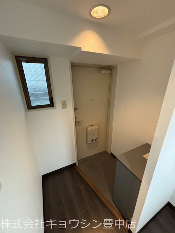 玄関　参考写真