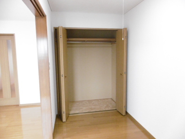 収納　※別部屋参考写真・現況優先※