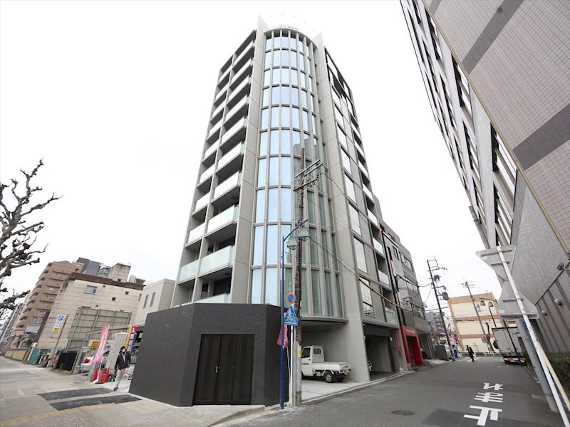 建物外観　外観　オートロック　宅配ＢＯＸ　防犯カメラ　デザイナーズ