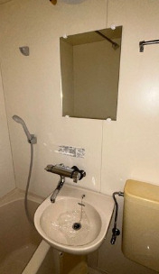 洗面設備　使いやすい洗面所です