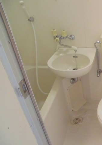 バス・シャワールーム　「バスルーム」