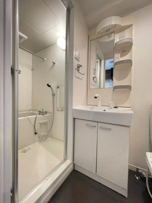 洗面設備　★収納付き、独立洗面台★