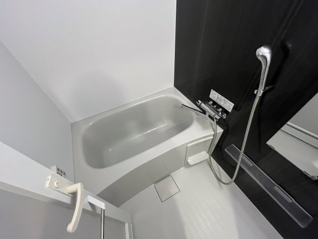 バス・シャワールーム　ゆったり過ごせるお風呂です
