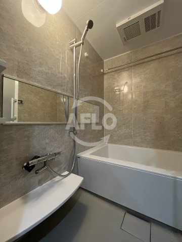 バス・シャワールーム　浴室