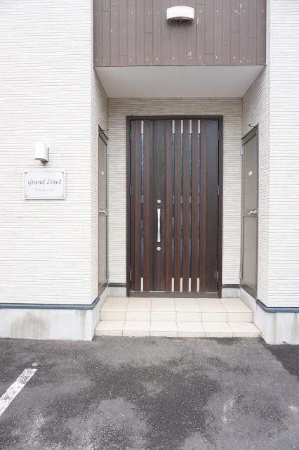 エントランス　エントランス