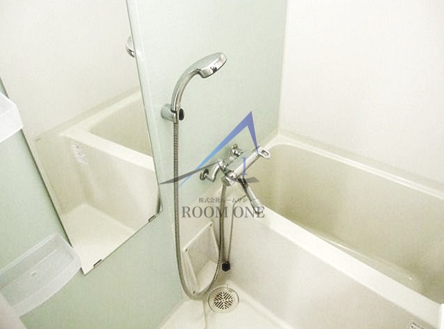 バス・シャワールーム　お風呂です。