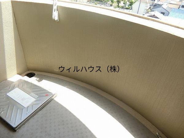 バルコニー　明るいバルコニー！