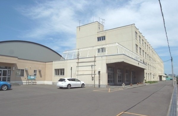 中学校　北都中学校（中学校）まで2000m