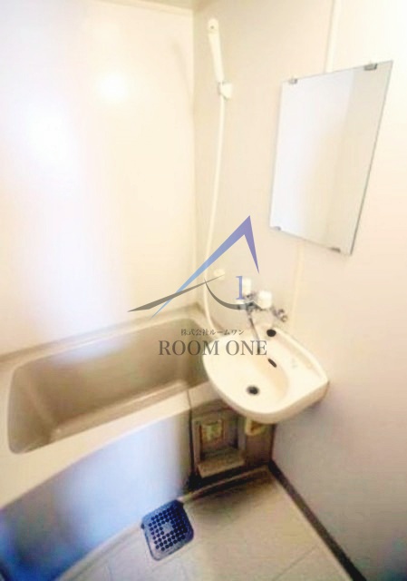 バス・シャワールーム　お風呂です。