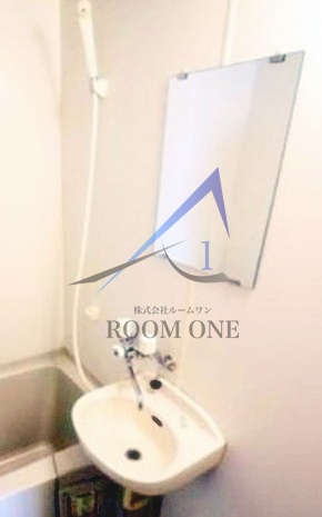 洗面設備　洗面台です。