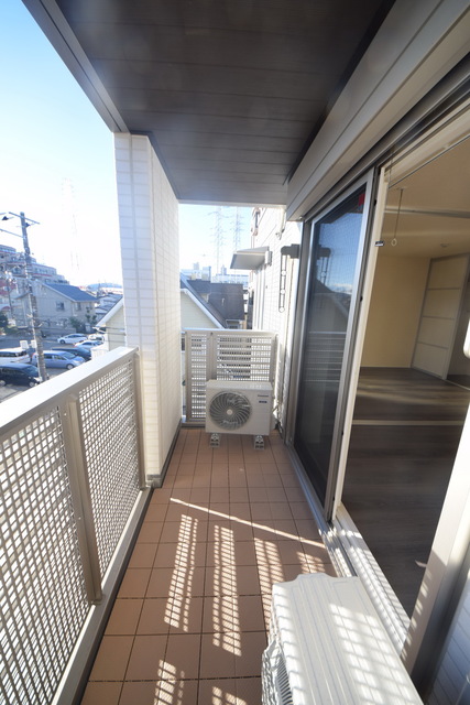 バルコニー　～今日は干すぞ～